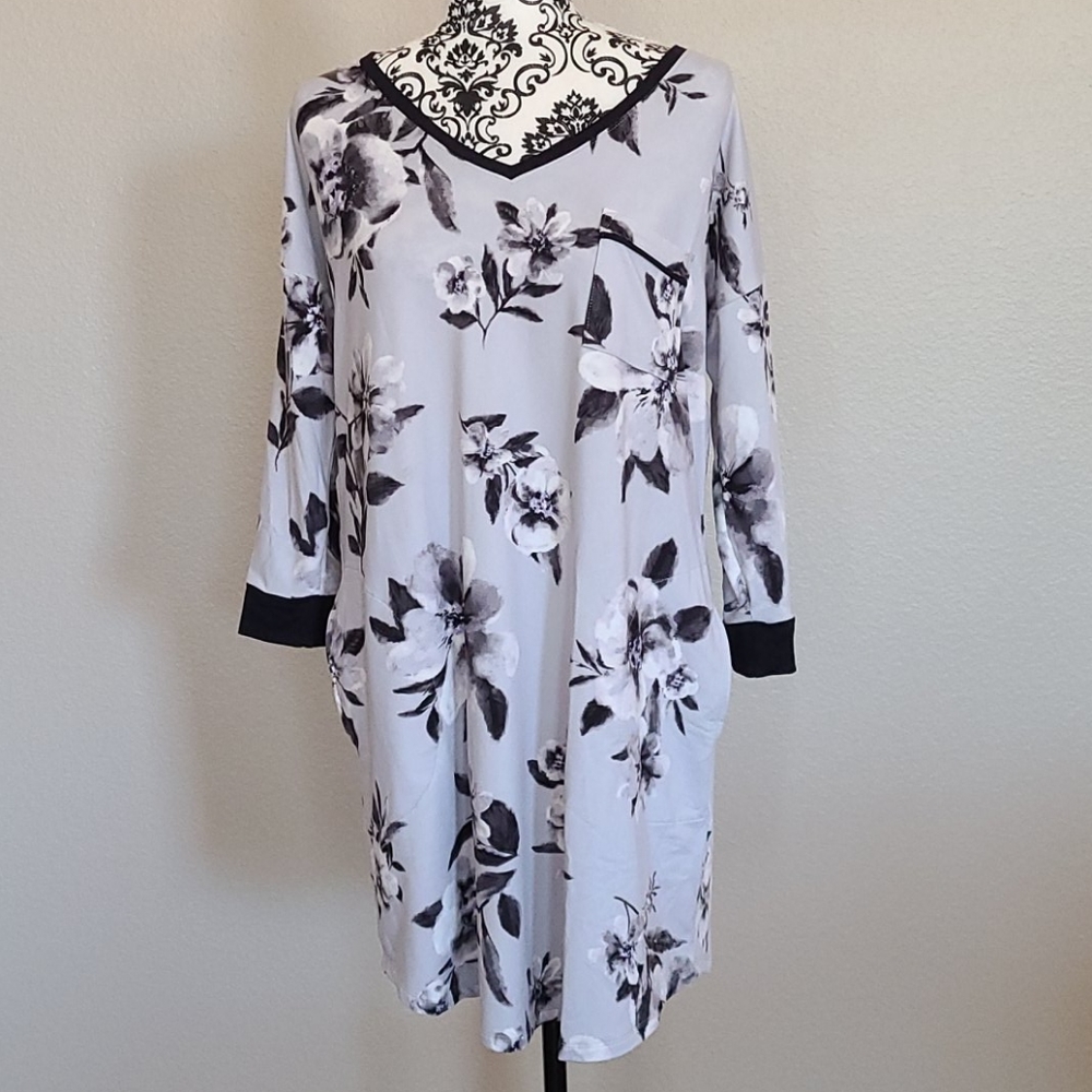 Pajama/house dress w/pockets